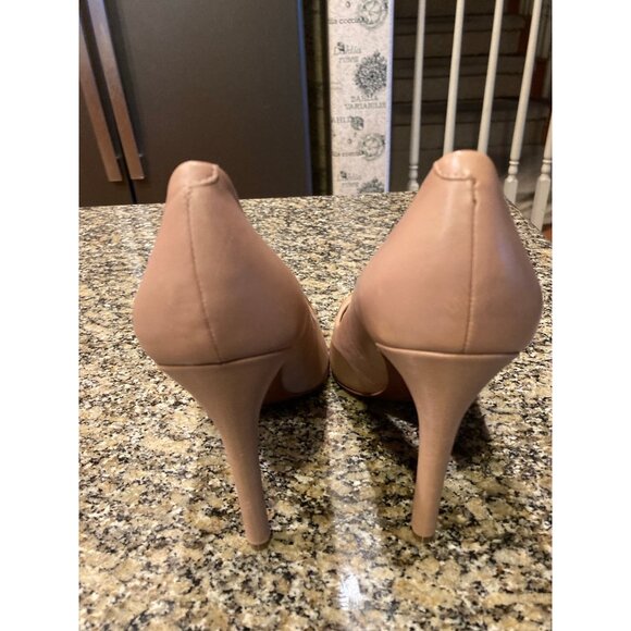 Authentic Coach Tan and Black Leather Pumps Size 10 MSRP $225 - Picture 6 of 9